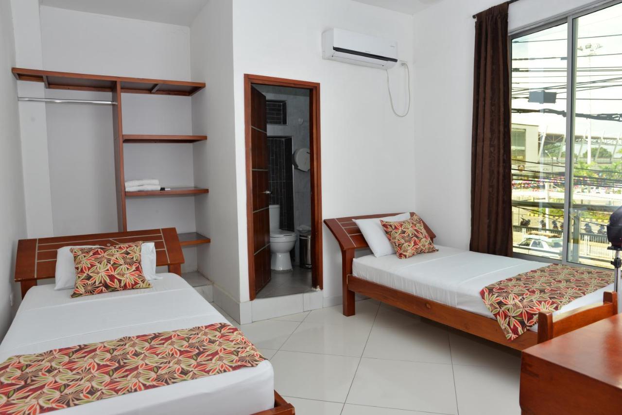 Hotel Canoa Inn Caucasia Luaran gambar